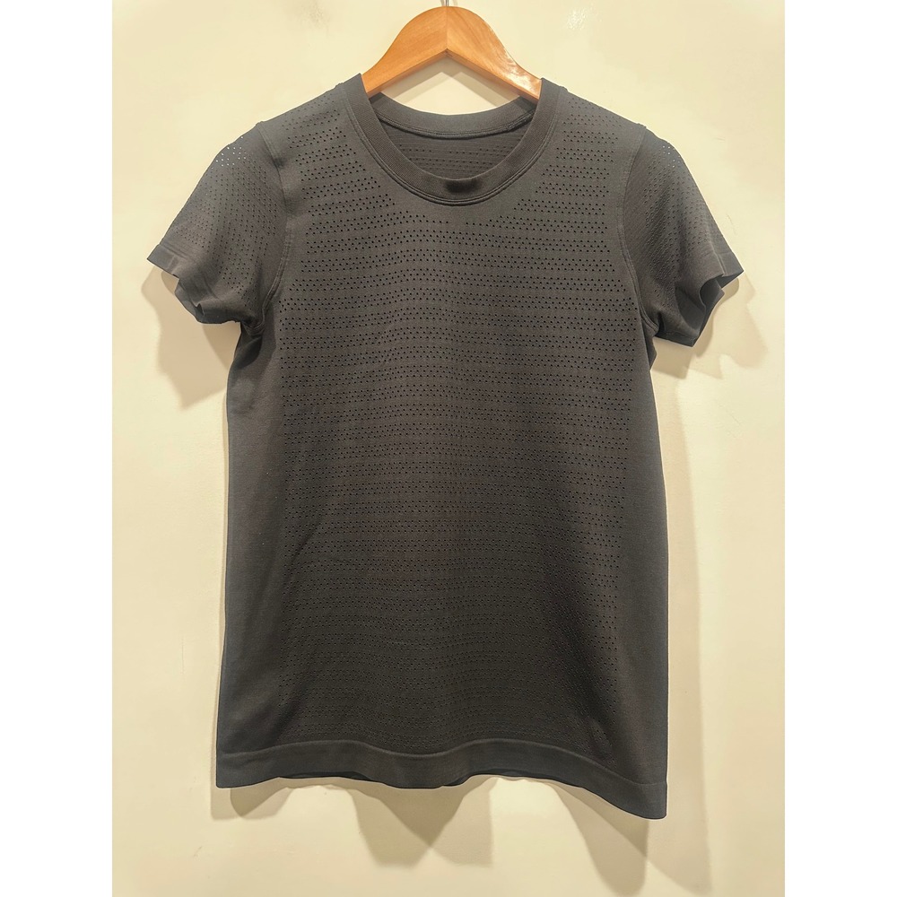 Lululemonhort Sleeve Black Mesh Running Training Shirt size 10